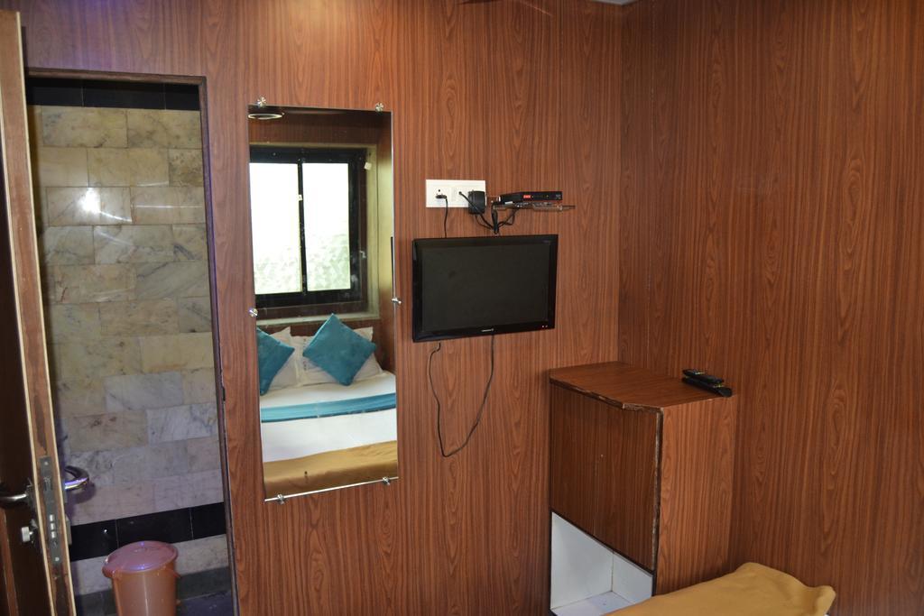 Zahra Guest house Mumbai